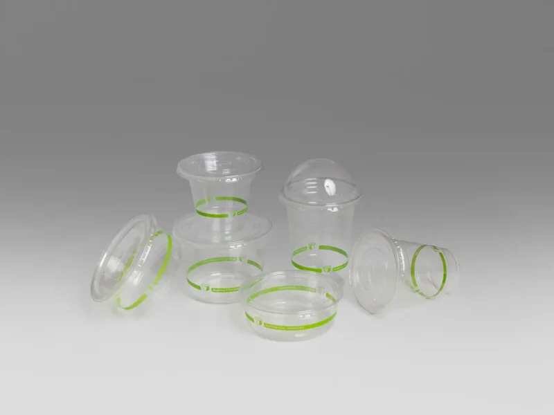Cups_ Bio smoothie cups with domed_flat lids