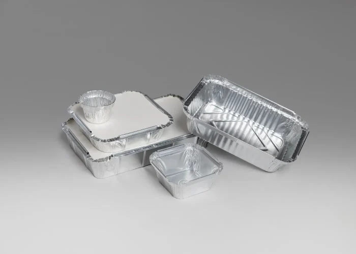 Food packaging_ Assorted foil containers