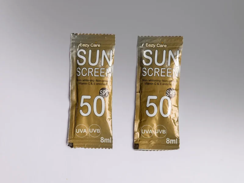 Single use sachets_ Sunscreen SPF50 Single use sachets_ Sunscreen SPF50